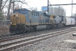 CSX 3193 on  Q404